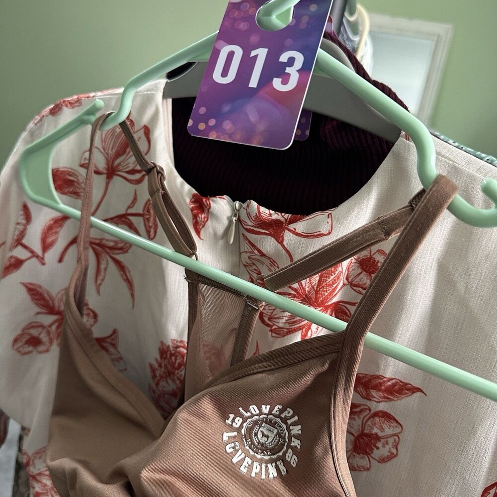 Victoria’s Secret PINK Active Brown Bralette Sports Bra Racerback Logo Size S - Picture 11 of 11